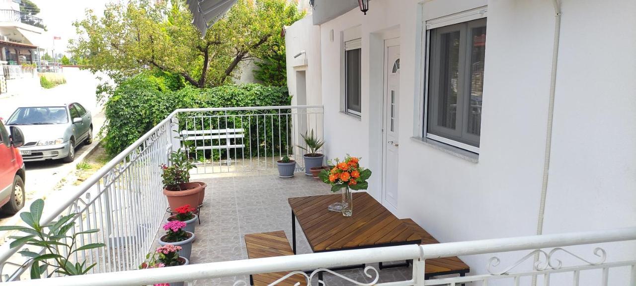 Seaside Apartments Неа-Іраклія Екстер'єр фото